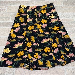 LuLaRoe Madison skirt medium EUC